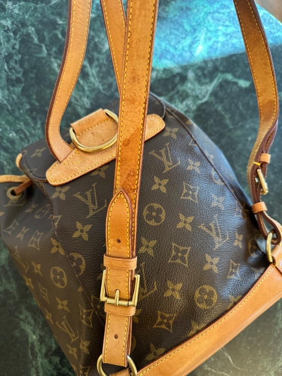 1990’s Louis Vuitton Montsouris MM Backpack main image 14